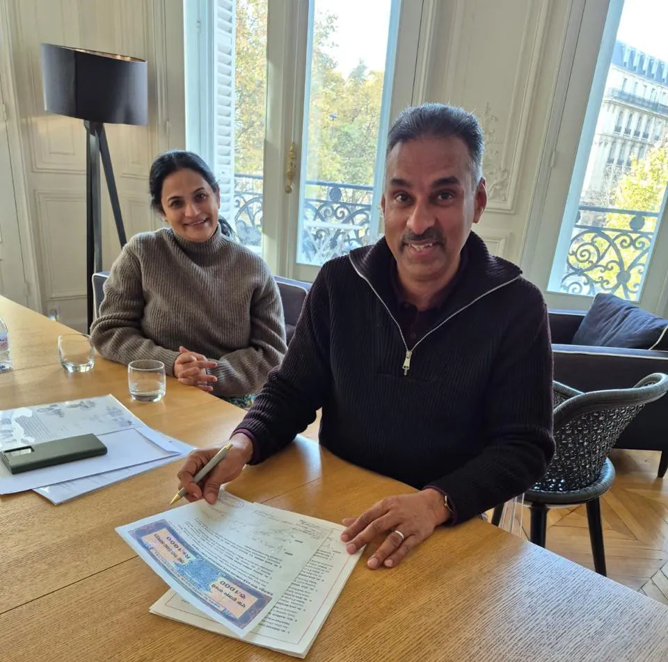 Sale agreement signing by the partners